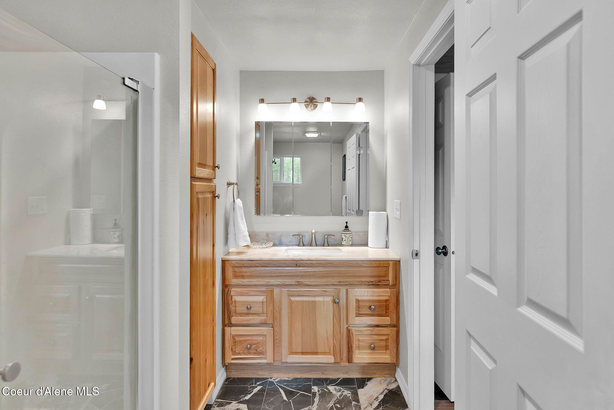 6420 Hells Gulch Road St. Maries, ID 83861 - Photo 16 of 90 Main Bath