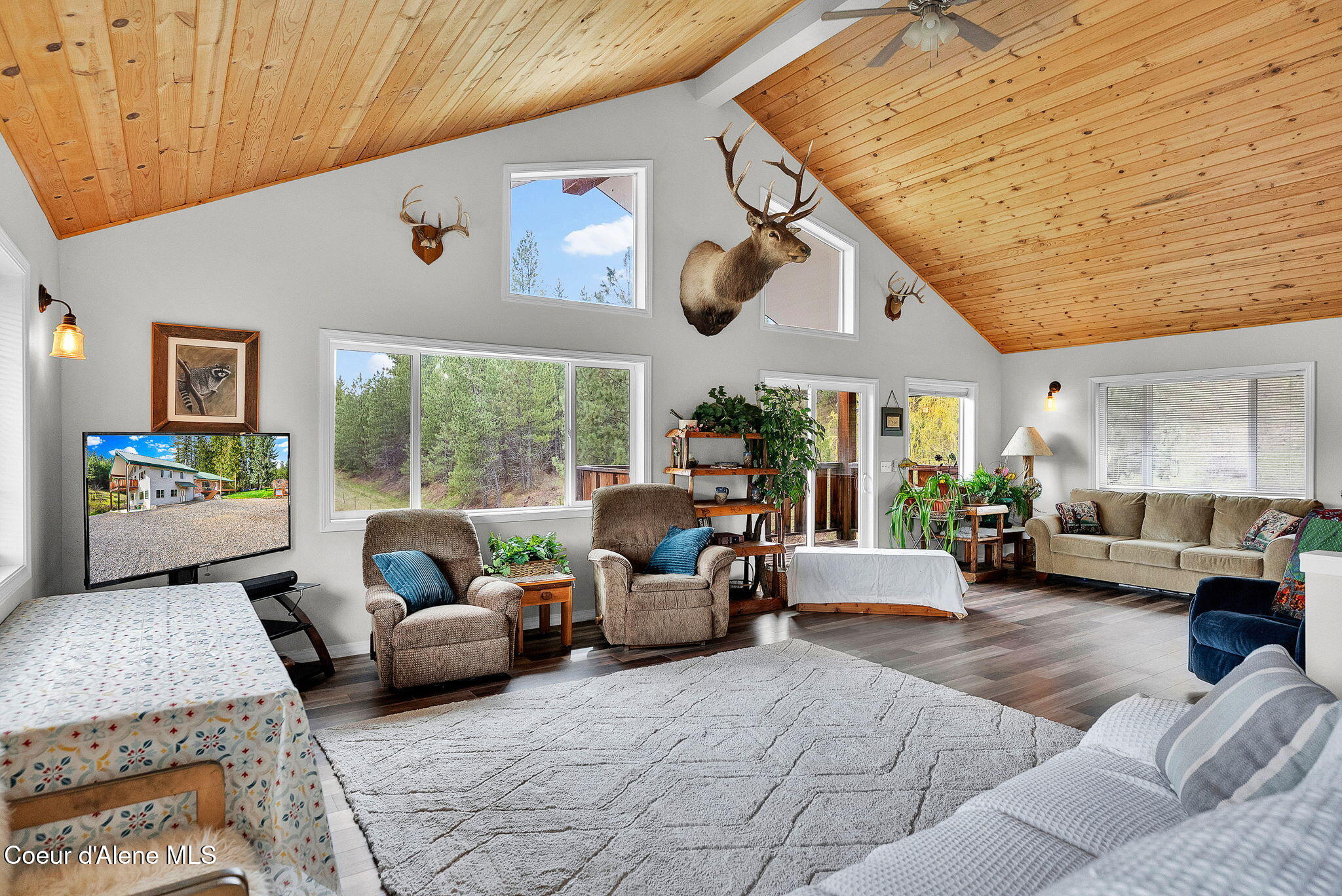 6420 Hells Gulch Road St. Maries, ID 83861 - Photo 9 of 90 Room for Big Gatherings