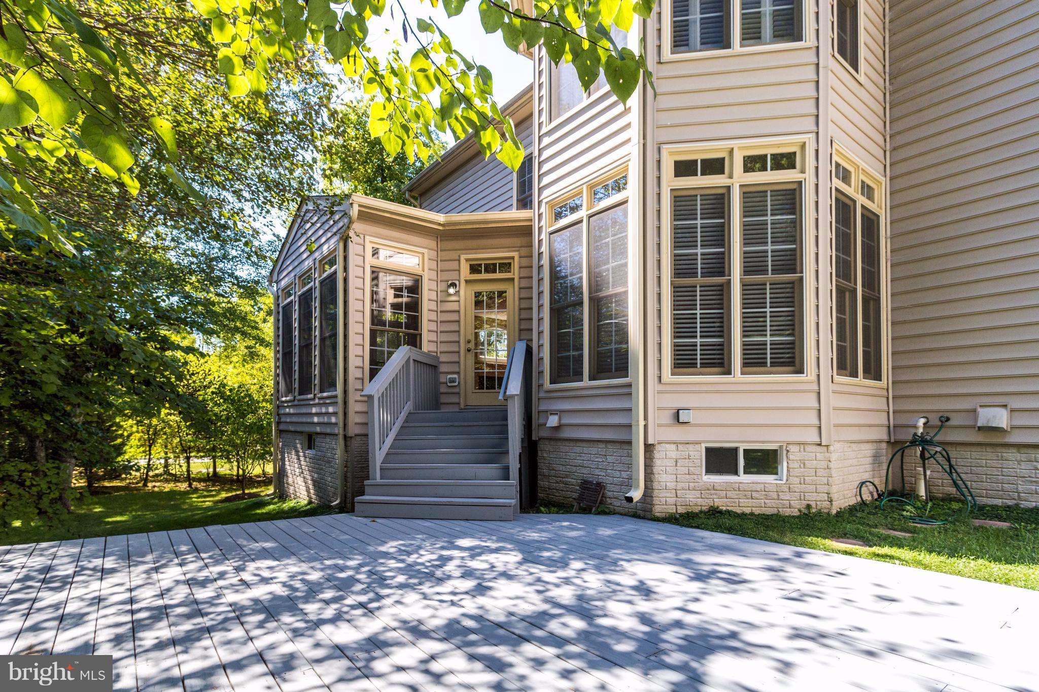8609 Monacan Court Springfield, VA 22153 - Photo 23 of 25 Exterior (Rear)