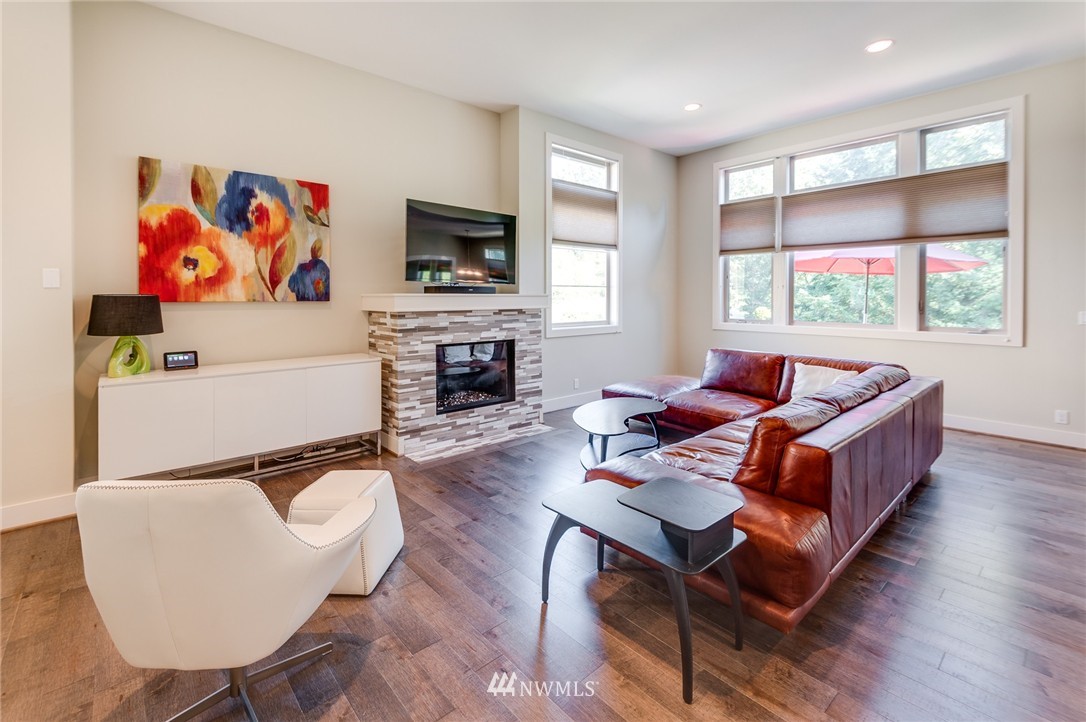1129 North 41st Place Renton, WA 98056 - Photo 10 of 25 Gallery Image 10