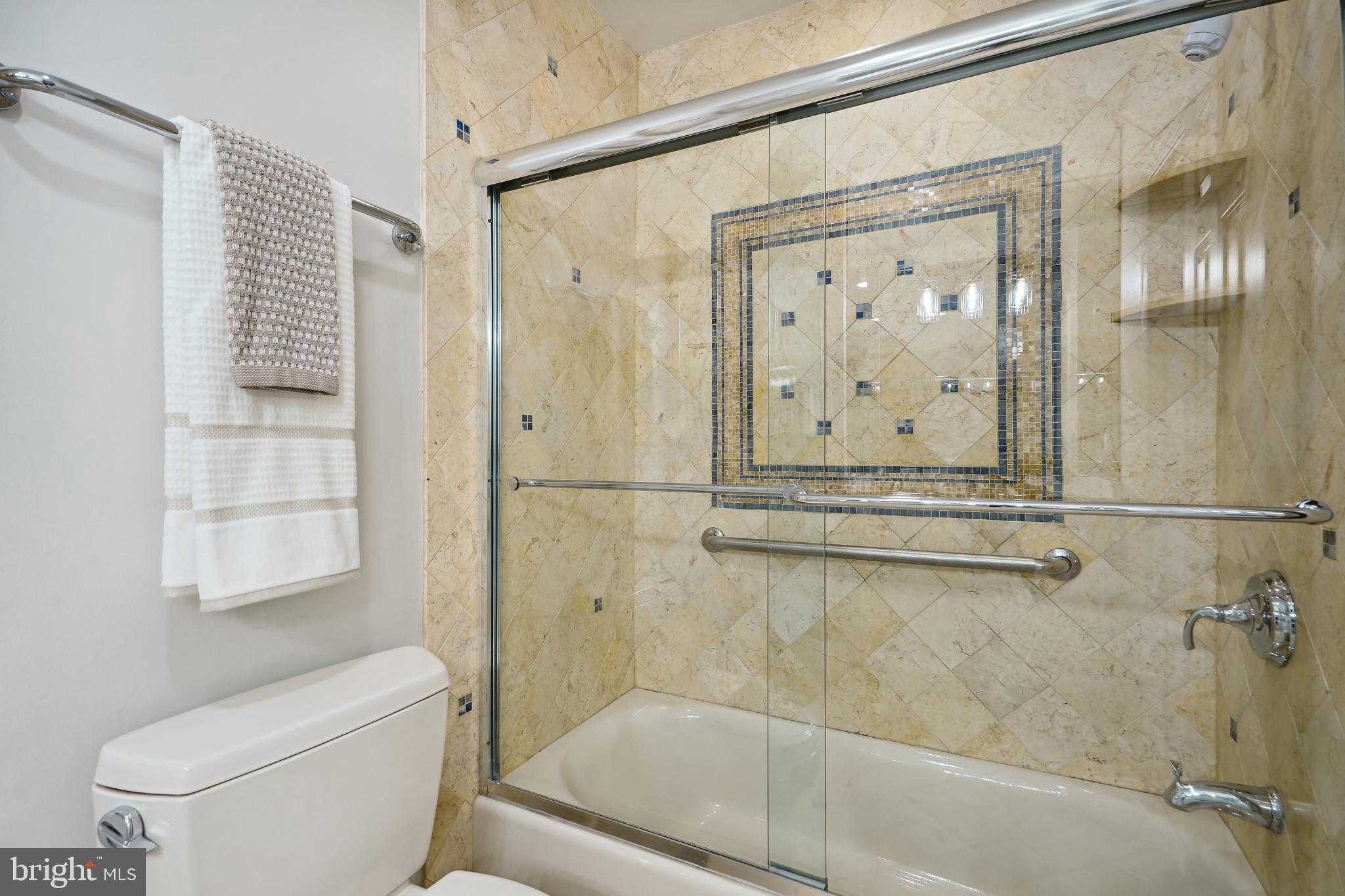 5809 Tudor Lane Rockville, MD 20852 - Photo 16 of 42 Primary Bathroom