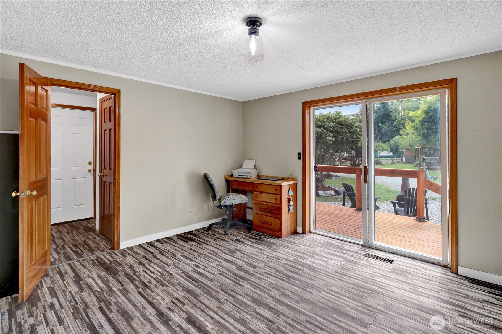 18686 Jolly Road Burlington, WA 98233 - Photo 17 of 40 Gallery Image 17