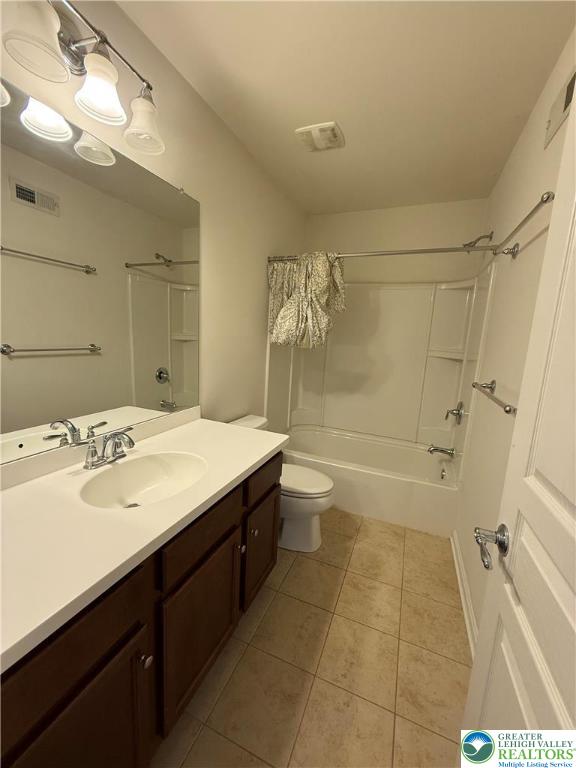 1805 Hemming Way Orefield, PA 18069 - Photo 21 of 24 a bathroom with a sink a toilet and shower