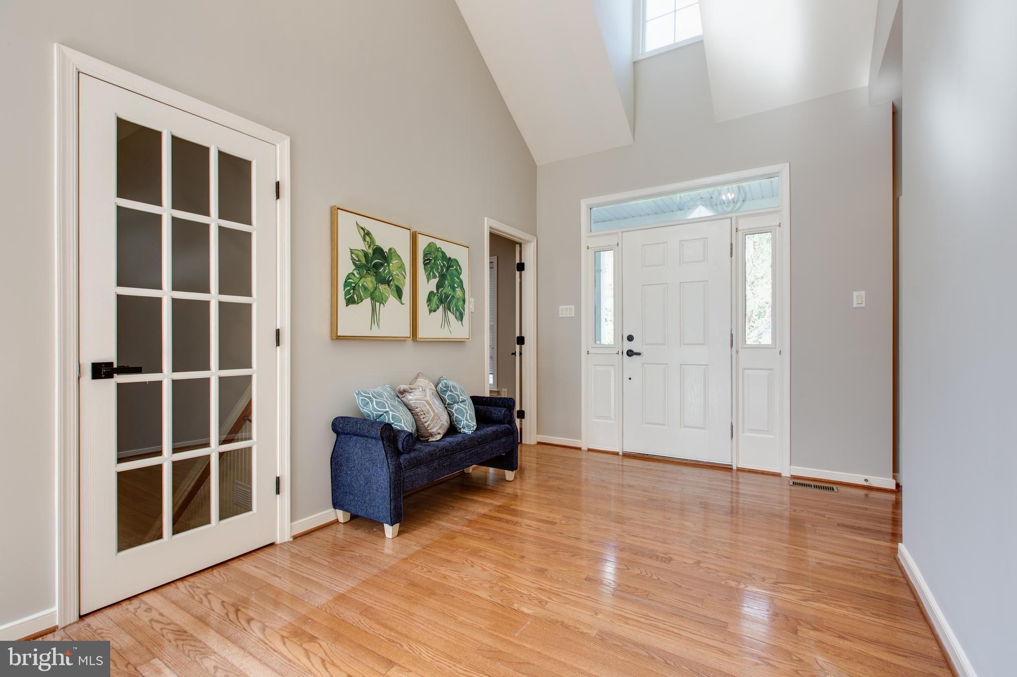 6448 Sundown Trail Columbia, MD 21044 - Photo 6 of 50