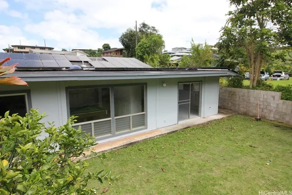 $3,900 | 45-634 Apuapu Street, Kaneohe, HI 96744