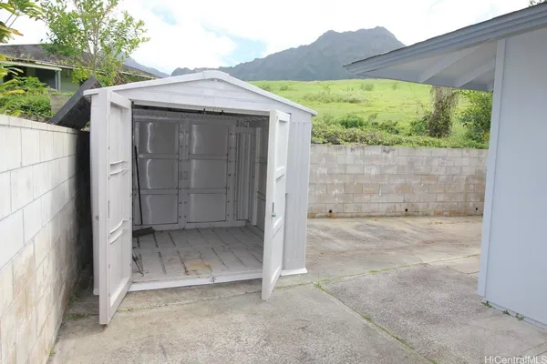 $3,900 | 45-634 Apuapu Street, Kaneohe, HI 96744