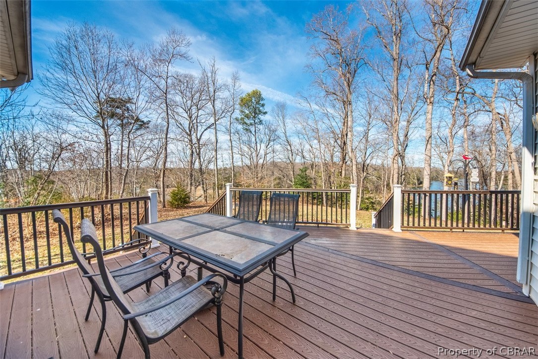 161 Parrotts Cove Road Water View, VA 23180 - Photo 7 of 33 Gallery Image 7