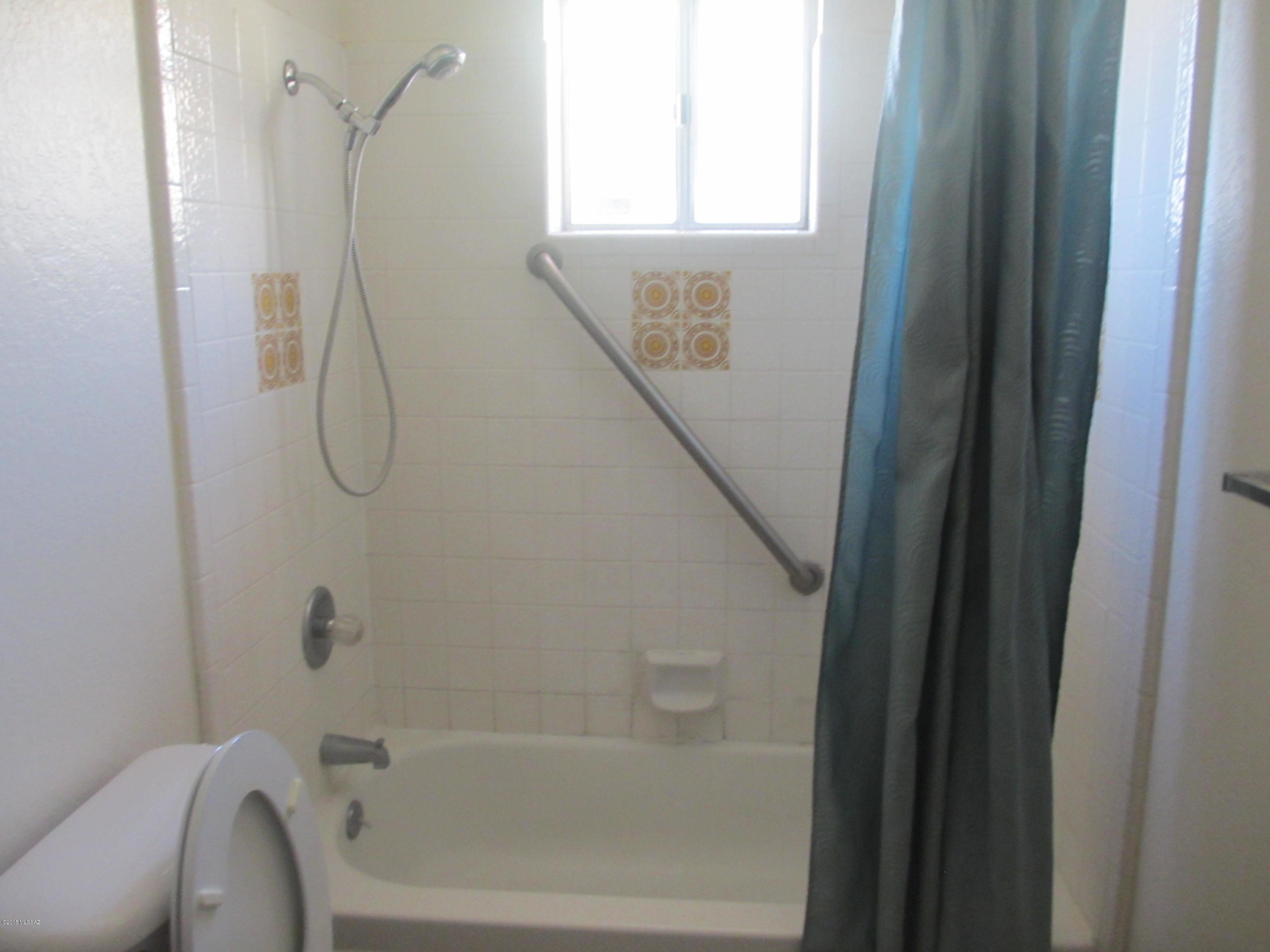 1248 Circulo Aguilar Rio Rico, AZ 85648 - Photo 24 of 41