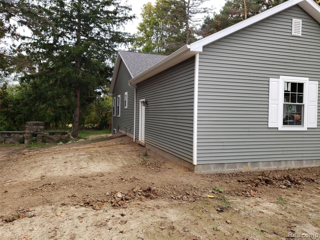 2497 North Lapeer Road Lapeer, MI 48446 - Photo 46 of 57