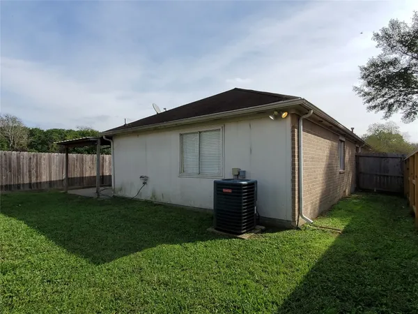 $1,750 | 1413 Bridle Path, Rosenberg, TX 77471