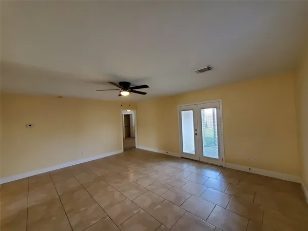 $1,750 | 1413 Bridle Path, Rosenberg, TX 77471