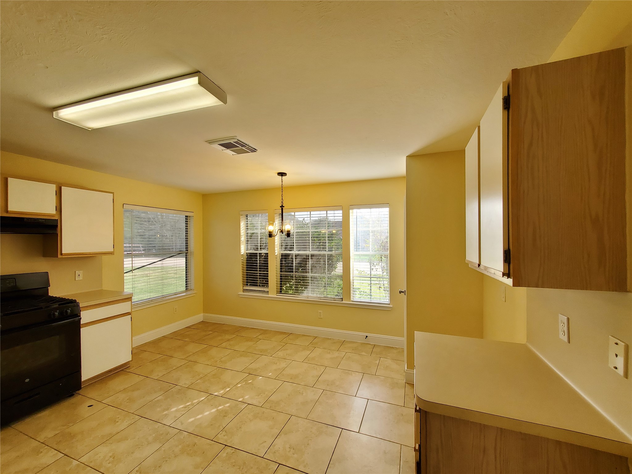 1413 Bridle Path Rosenberg, TX 77471 - Photo 9 of 27