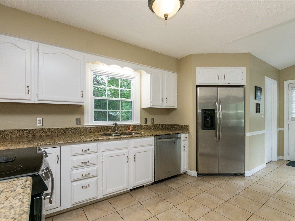 803 Temple Street Raleigh, NC 27609 - Photo 9 of 24 Photo 9