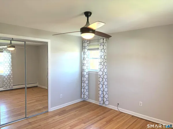 $2,400 | 3 Carmen Street, Unit 5, East Haven, CT 06512