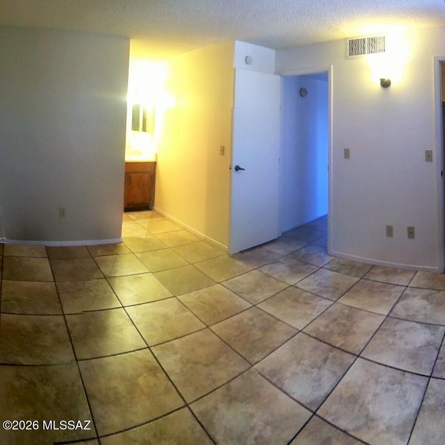 6625 East Golf Links Road, Unit 5 Tucson, AZ 85730 - Photo 7 of 13