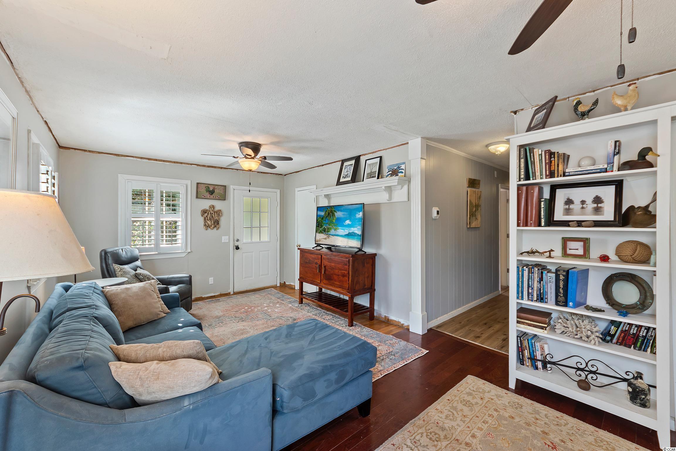 734 Lincoln Road McClellanville, SC 29458 - Photo 4 of 20