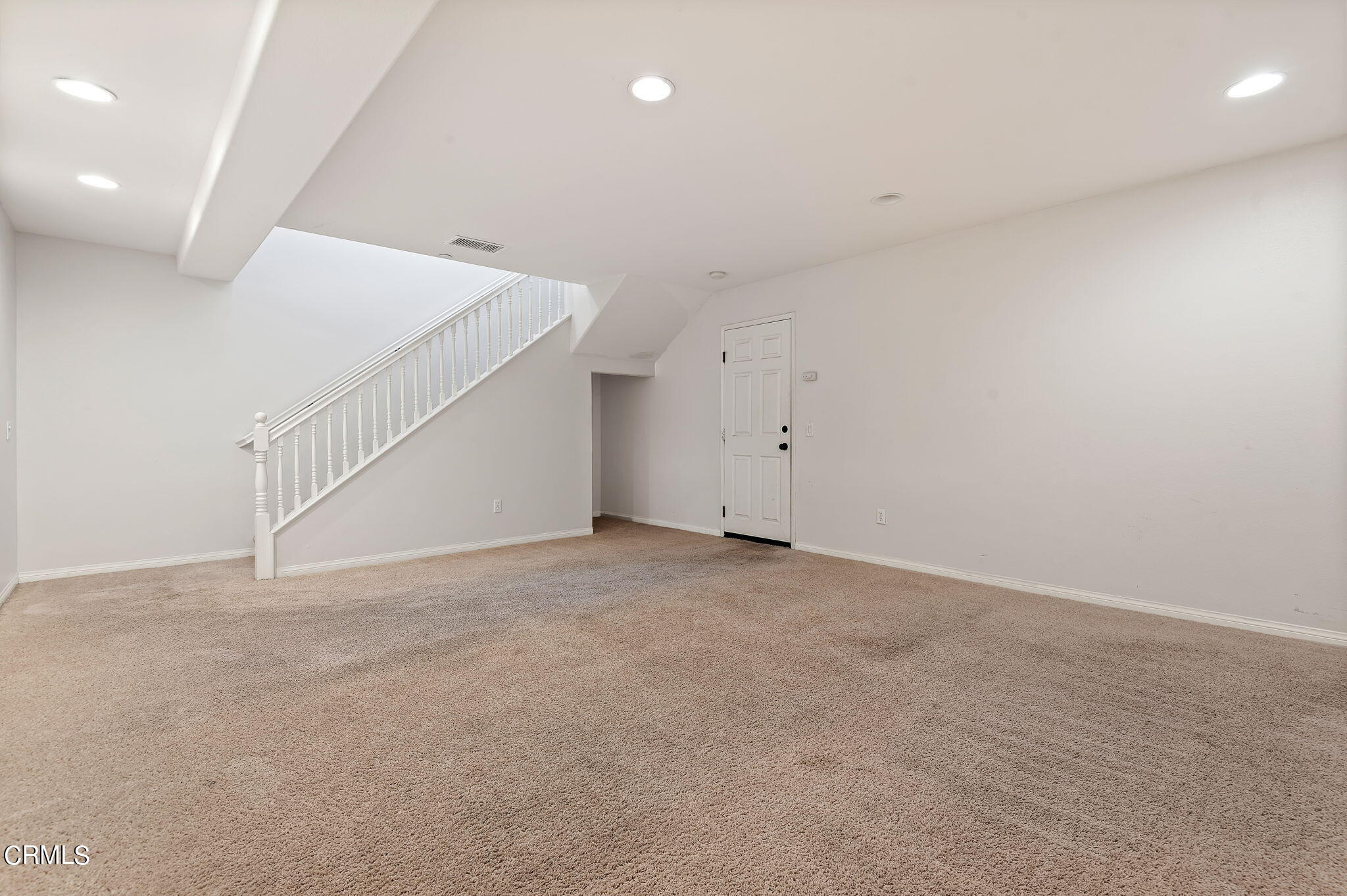 2824 Yacht Way Oxnard, CA 93035 - Photo 19 of 24 a view of an empty room