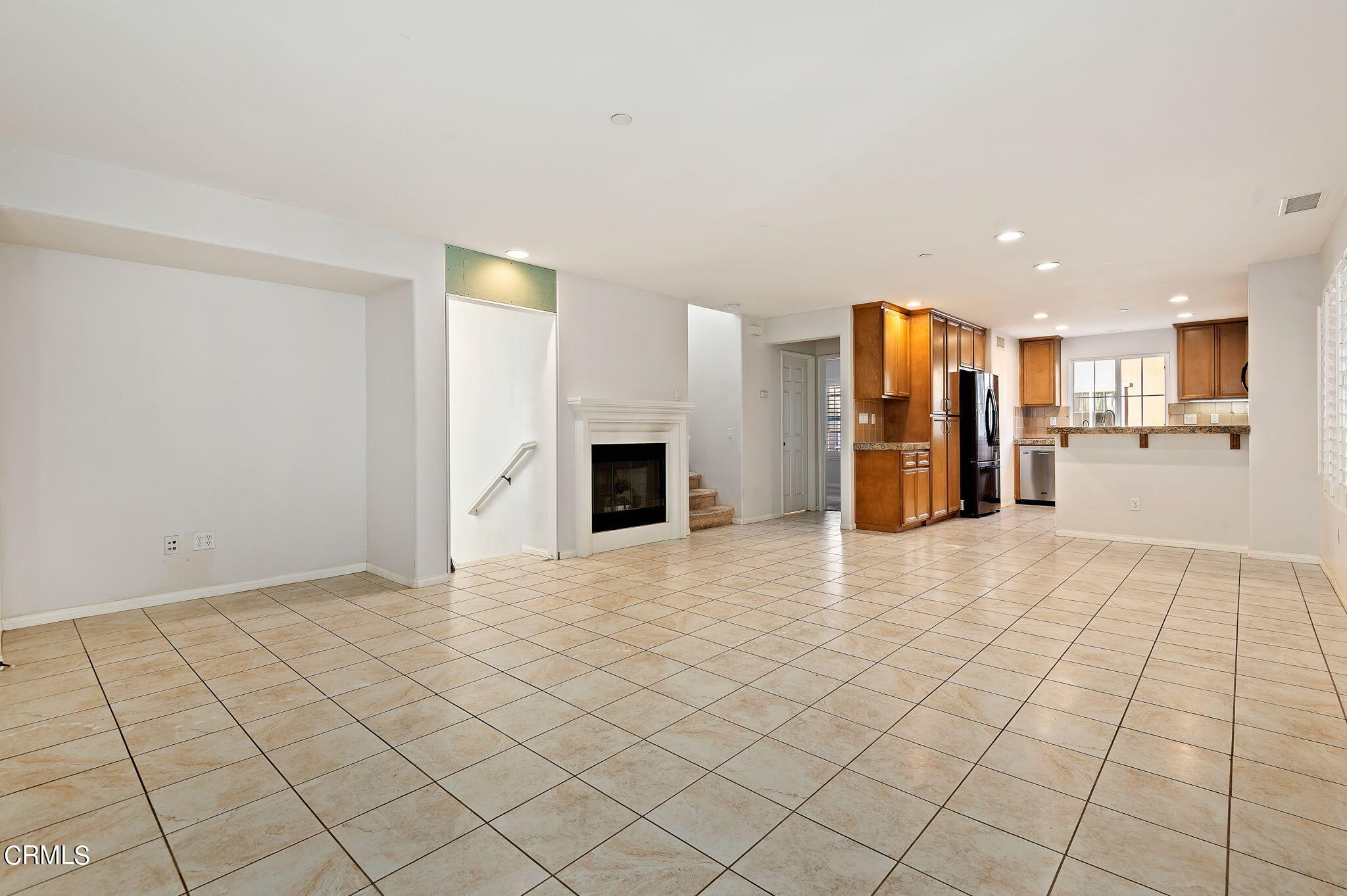 2824 Yacht Way Oxnard, CA 93035 - Photo 5 of 24 a view of a kitchen with a sink and an empty room
