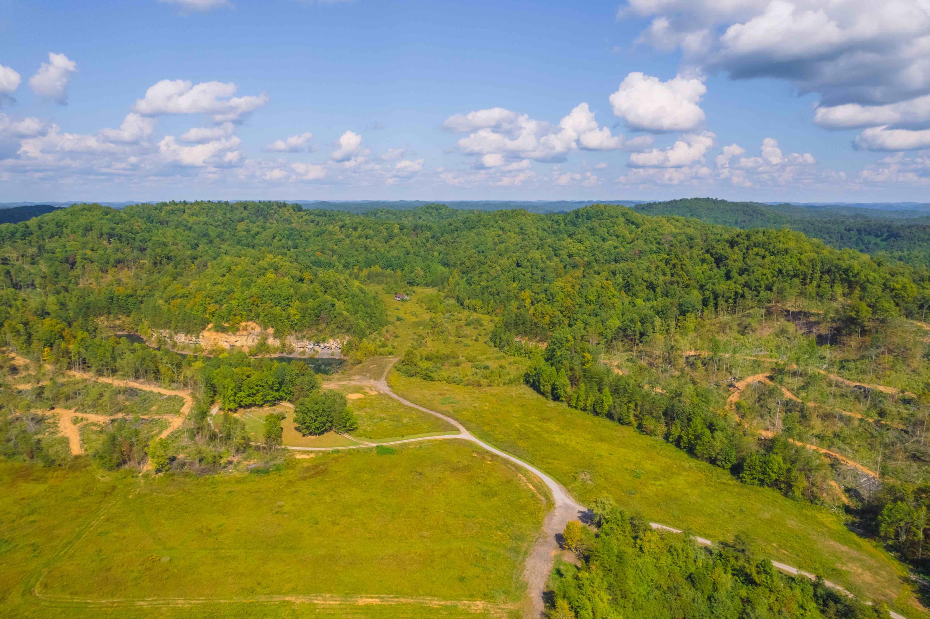 9999 Swafford Branch Cemetery Road Manchester, KY 40962 - Photo 4 of 33 DJI_00401