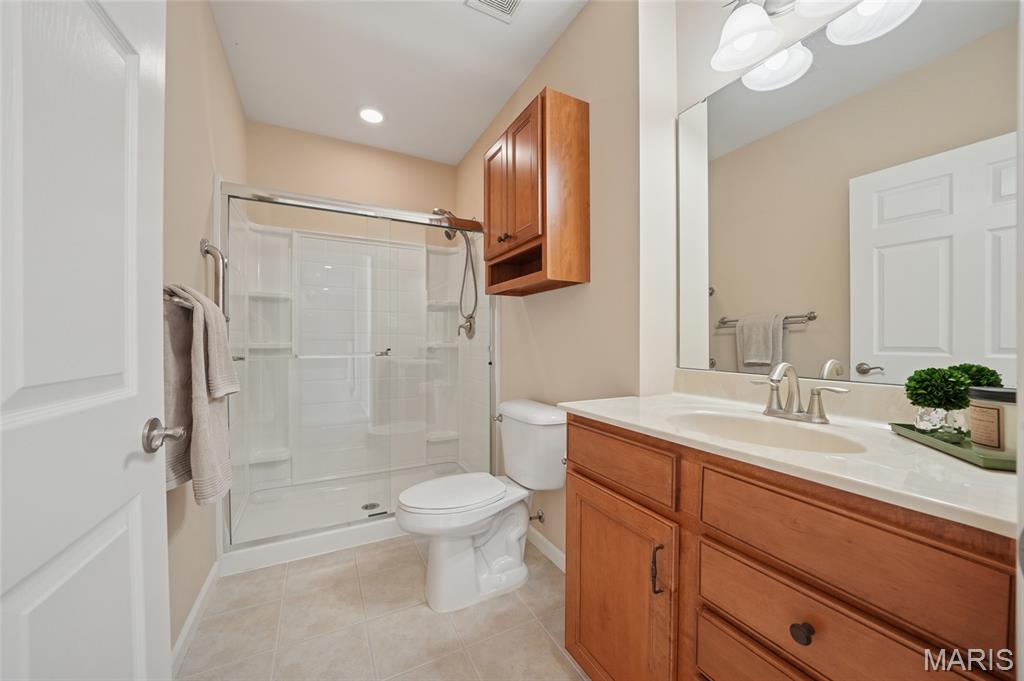 1701 Ridgemont Court Chesterfield, MO 63146 - Photo 37 of 43