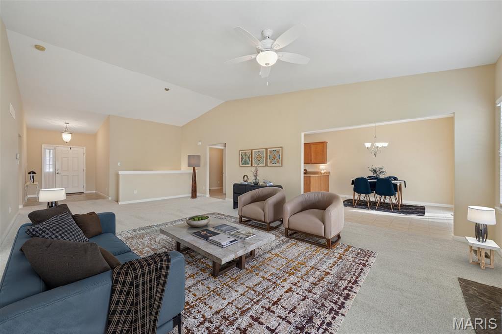 1701 Ridgemont Court Chesterfield, MO 63146 - Photo 7 of 43