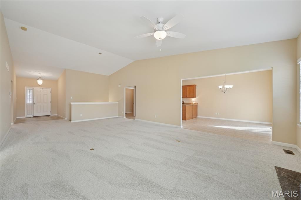 1701 Ridgemont Court Chesterfield, MO 63146 - Photo 8 of 43