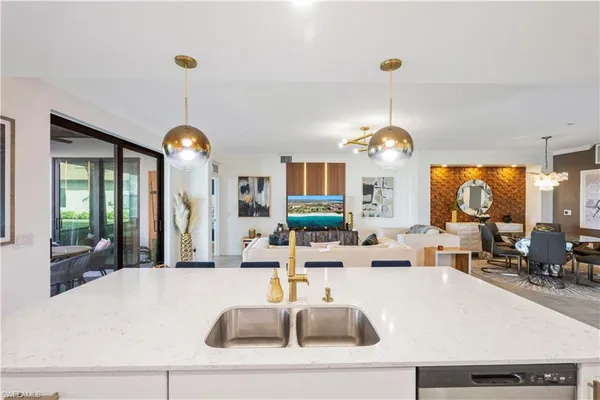 $2,800 | 2373 Anguilla Drive, Unit 101, Naples, FL 34120