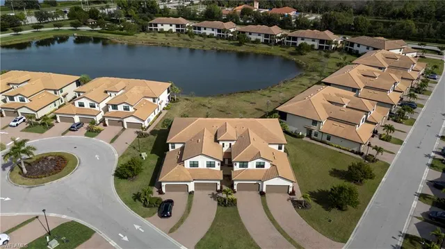 $3,000 | 2373 Anguilla Drive, Unit 101, Naples, FL 34120