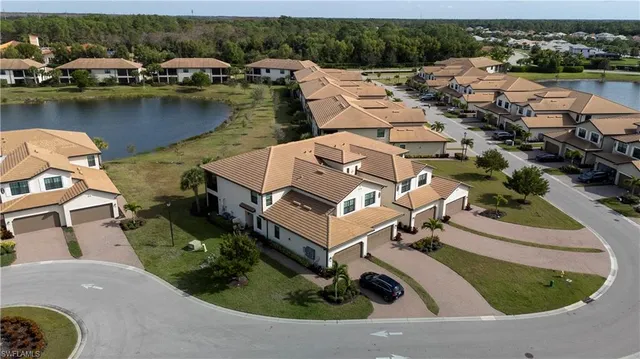 $3,000 | 2373 Anguilla Drive, Unit 101, Naples, FL 34120