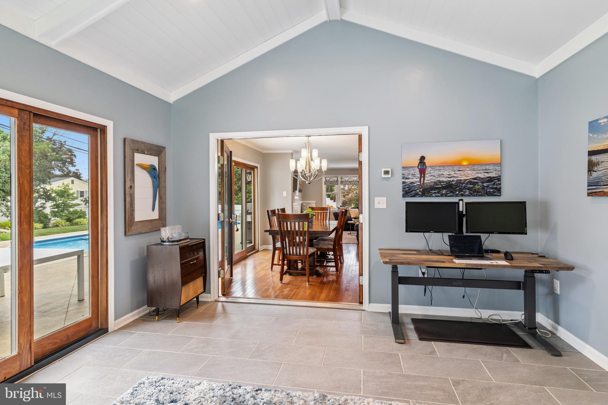 943 East Township Line Road Blue Bell, PA 19422 - Photo 16 of 61 12 foot high ceilings