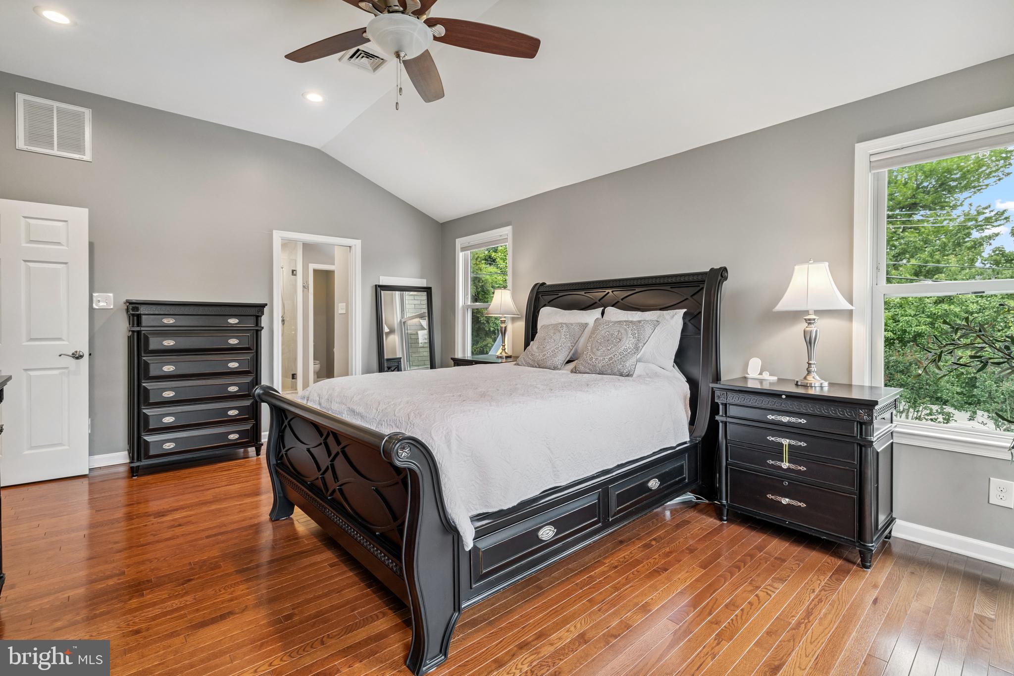 943 East Township Line Road Blue Bell, PA 19422 - Photo 38 of 61 Master with en suite bathroom