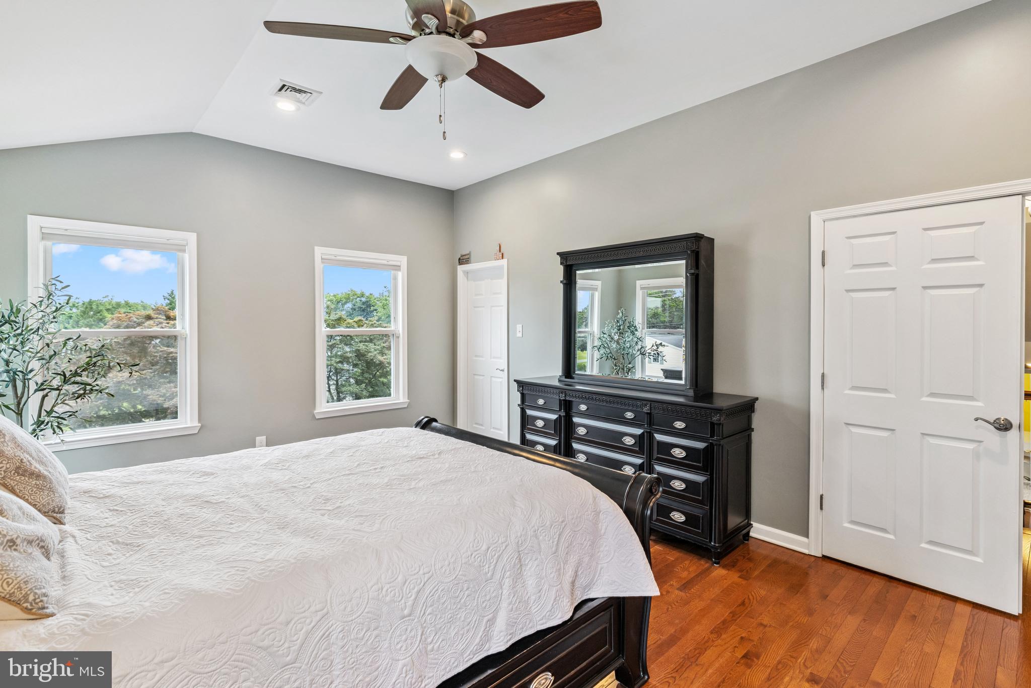 943 East Township Line Road Blue Bell, PA 19422 - Photo 39 of 61 Master with walk-in closet