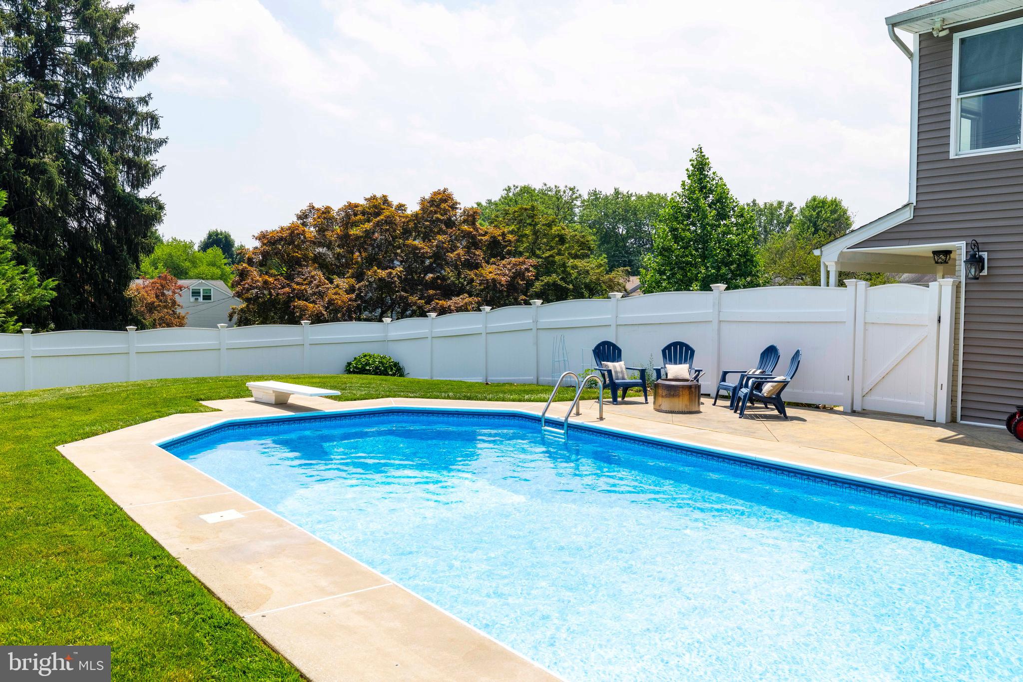 943 East Township Line Road Blue Bell, PA 19422 - Photo 45 of 61 salt water pool