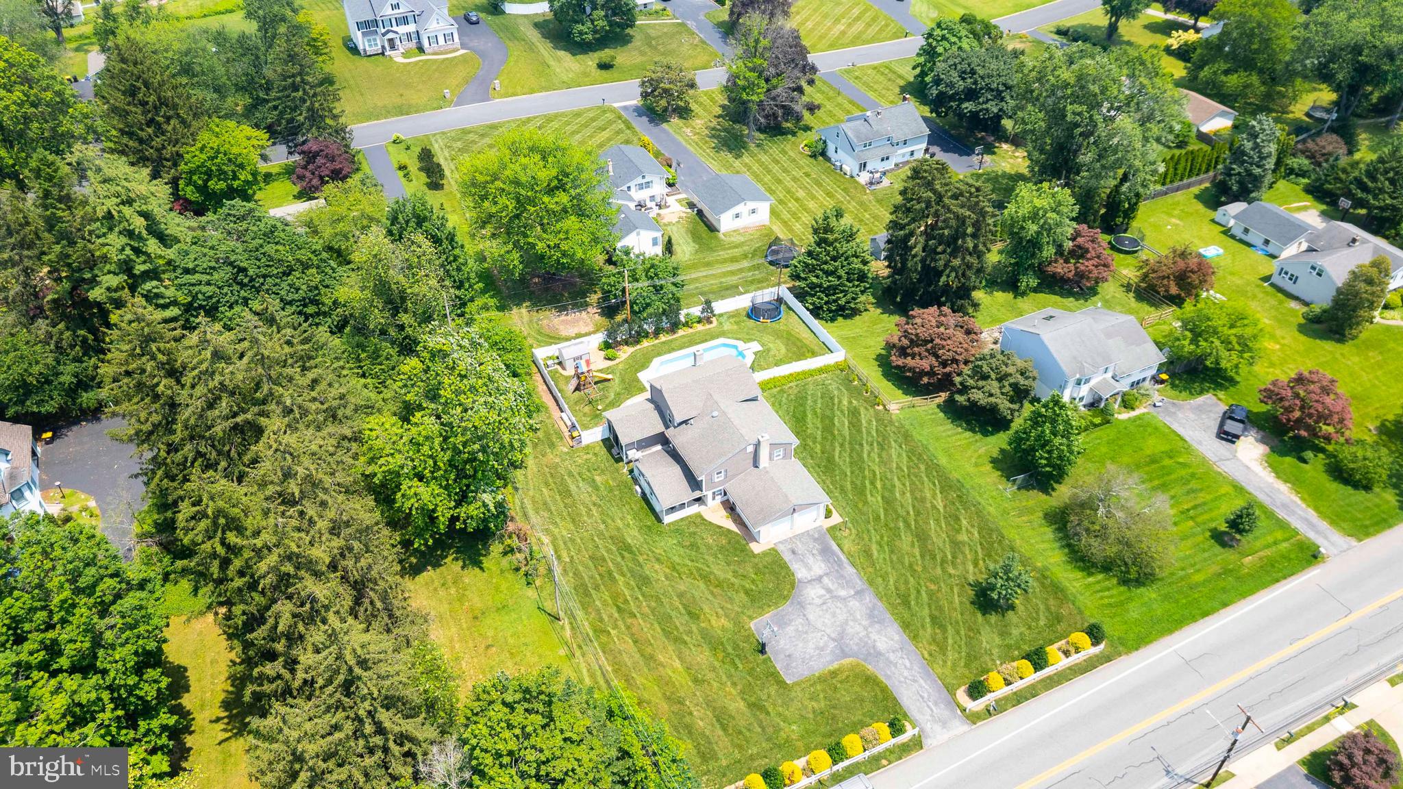 943 East Township Line Road Blue Bell, PA 19422 - Photo 60 of 61 beautiful landscaping
