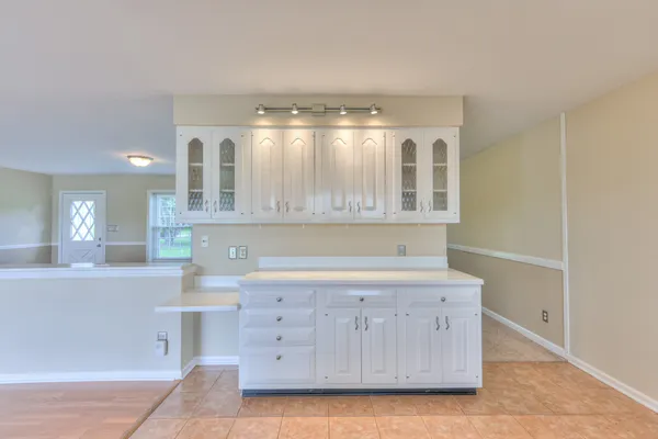 $2,250 | 410 Riverbend Country Club Road, Shelbyville, TN 37160
