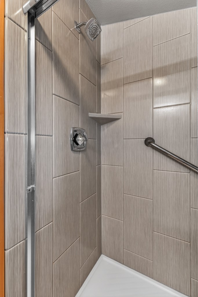 943 Cottage Court McCall, ID 83638 - Photo 21 of 34 Primary Bath