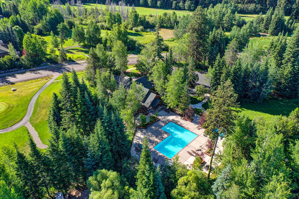 943 Cottage Court McCall, ID 83638 - Photo 27 of 34 Ranch House Aerial View