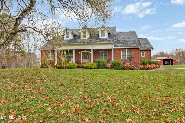 $629,900 | 5424 Wilder Road, Grimsley, TN 38565
