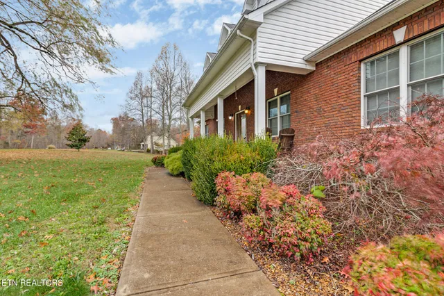 $629,900 | 5424 Wilder Road, Grimsley, TN 38565