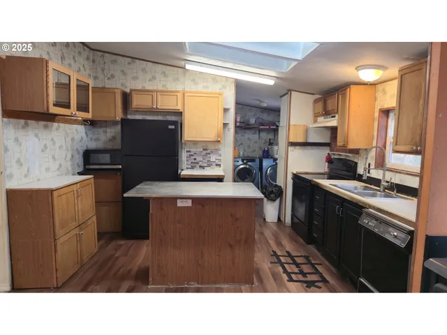 $230,000 | 14603 Highway 36, Deadwood, OR 97430