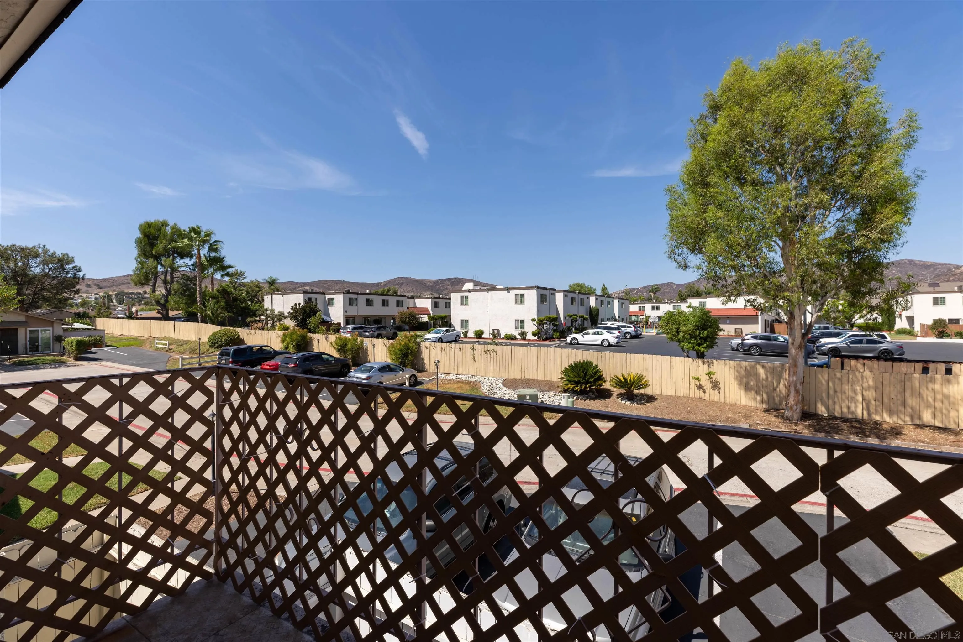 10331 Santana Ranch Drive Santee, CA 92071 - Photo 14 of 31 Gallery Image 14