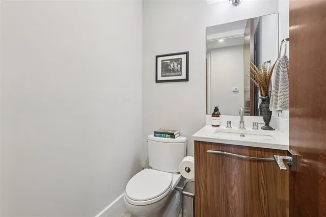 $1,675,000 | 161 Isle Of Venice Drive, Unit 303, Fort Lauderdale, FL 33301