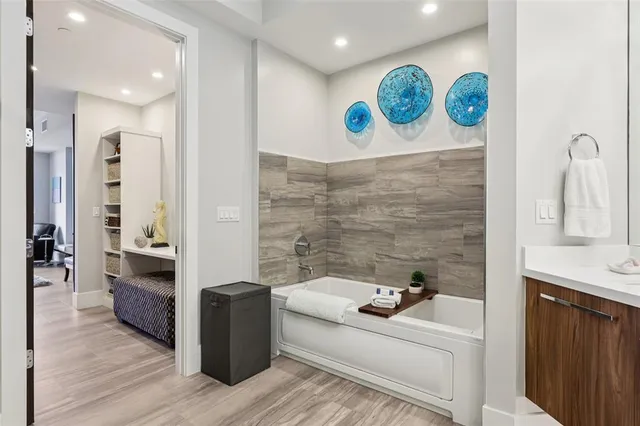 $1,675,000 | 161 Isle Of Venice Drive, Unit 303, Fort Lauderdale, FL 33301