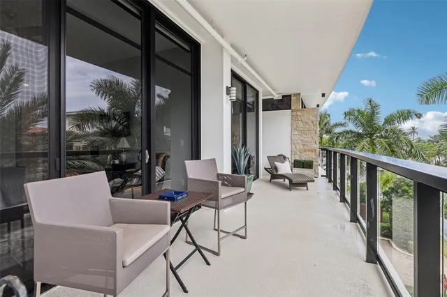 $1,675,000 | 161 Isle Of Venice Drive, Unit 303, Fort Lauderdale, FL 33301