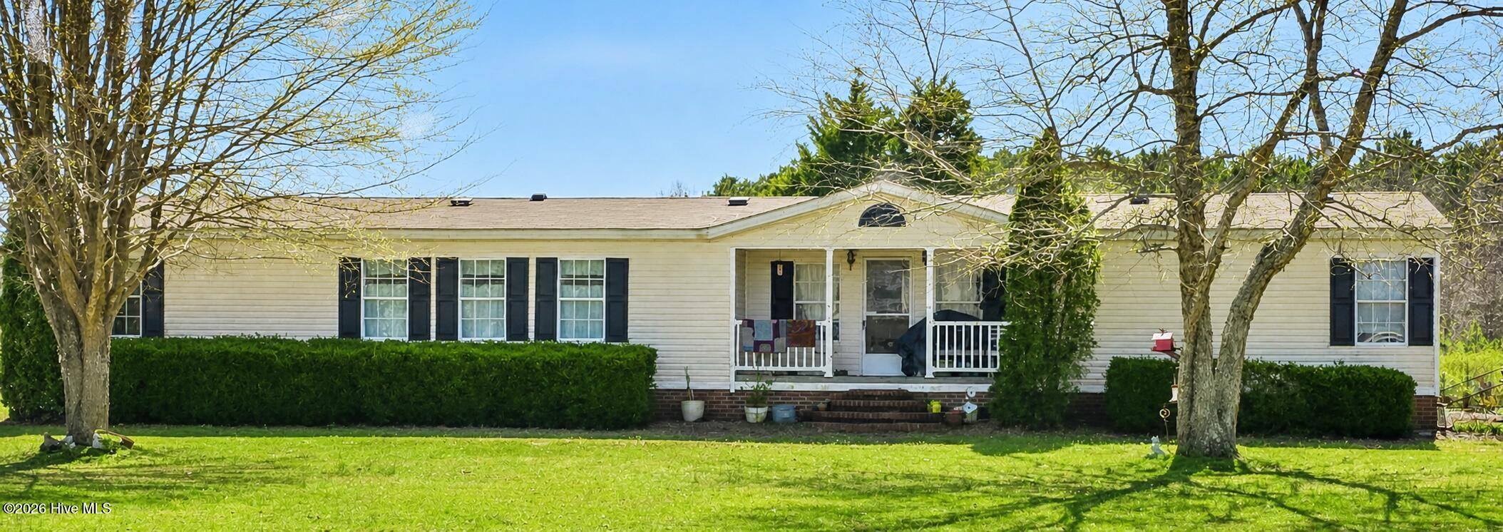 348 Dowd Dairy Road White Oak, NC 28399 - Photo 1 of 15 front of house use
