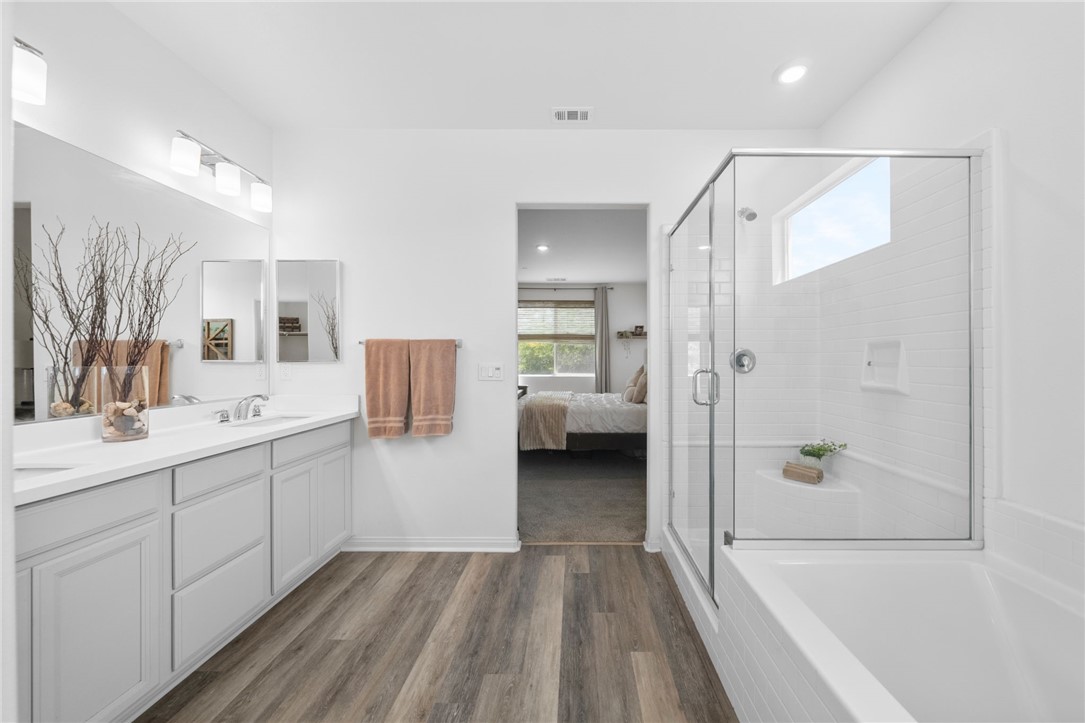 30154 Old Mill Road Menifee, CA 92584 - Photo 44 of 74 Primary bathroom