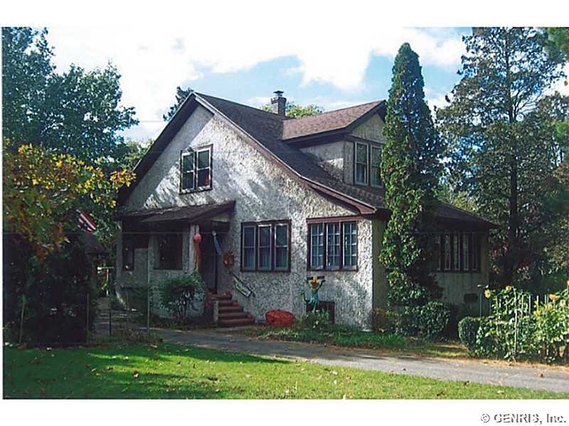 55 Rudman Road Irondequoit, NY 14622 - Photo 1 of 1 Exterior Front.