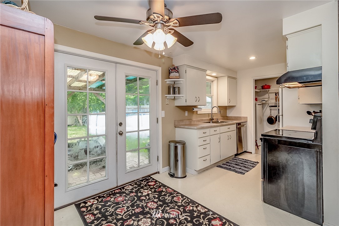 11620 Trombley Road Snohomish, WA 98290 - Photo 3 of 25