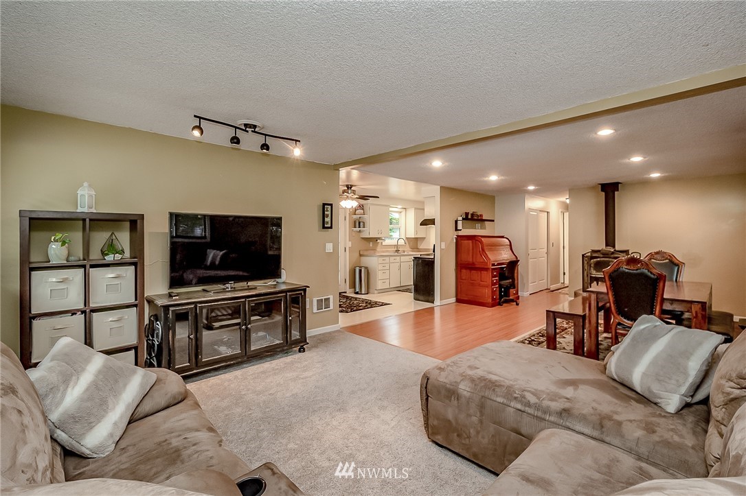 11620 Trombley Road Snohomish, WA 98290 - Photo 4 of 25