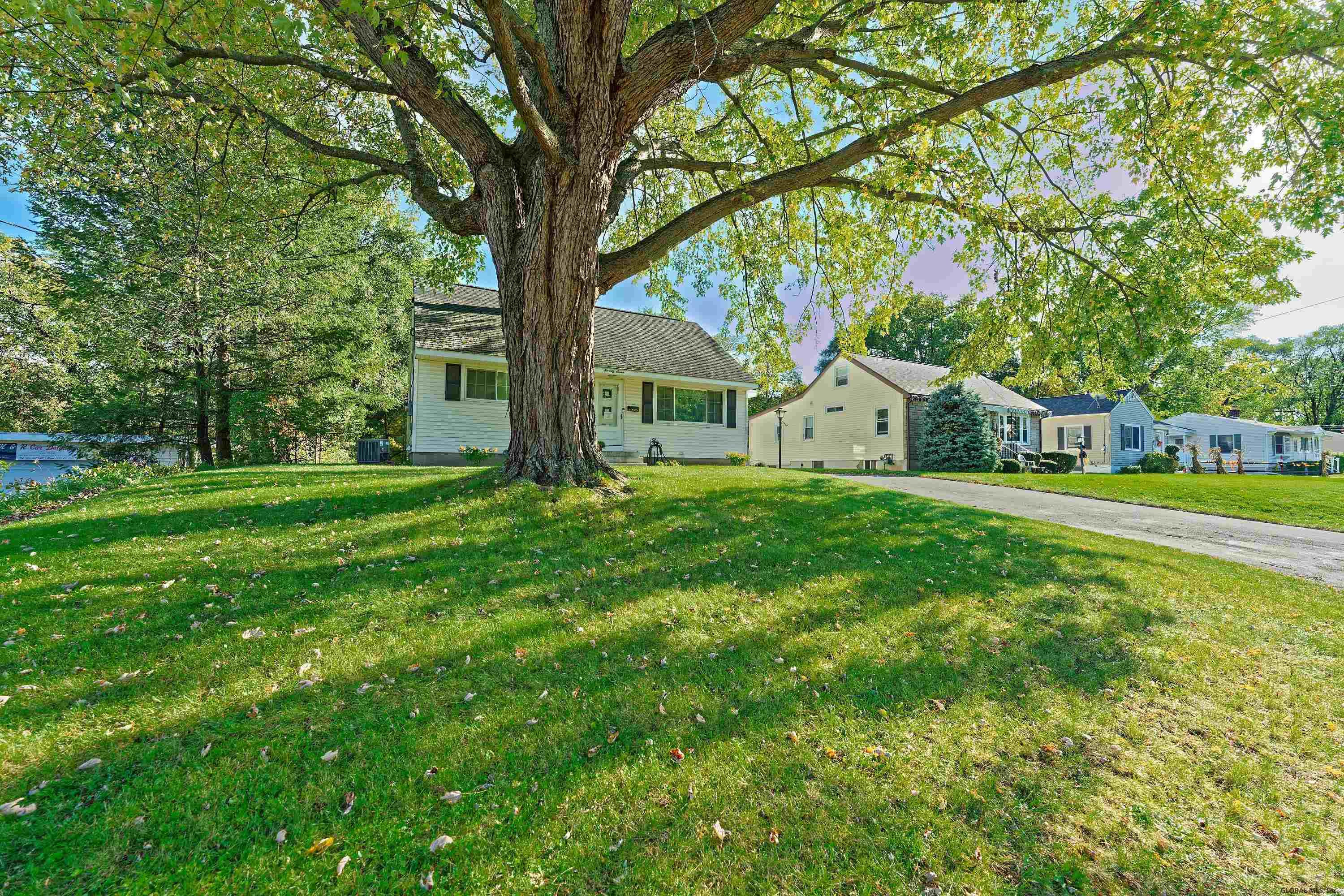 77 Russell Road Colonie, NY 12205 - Photo 3 of 43 Photo 3